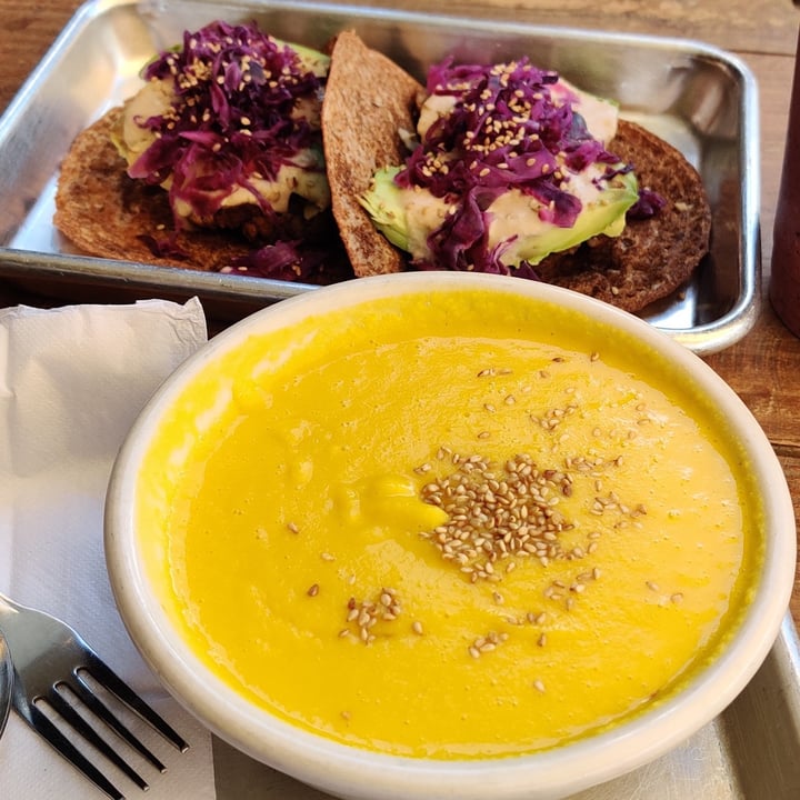 photo of ATX FOOD CO. Coconut Squash Soup shared by @yaneli on  24 Apr 2022 - review