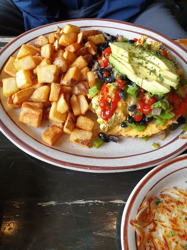 review photo of Wayward Vegan Cafe Tofuevos rancheros shared by @mmerkel on 02 Sep 2019 - review