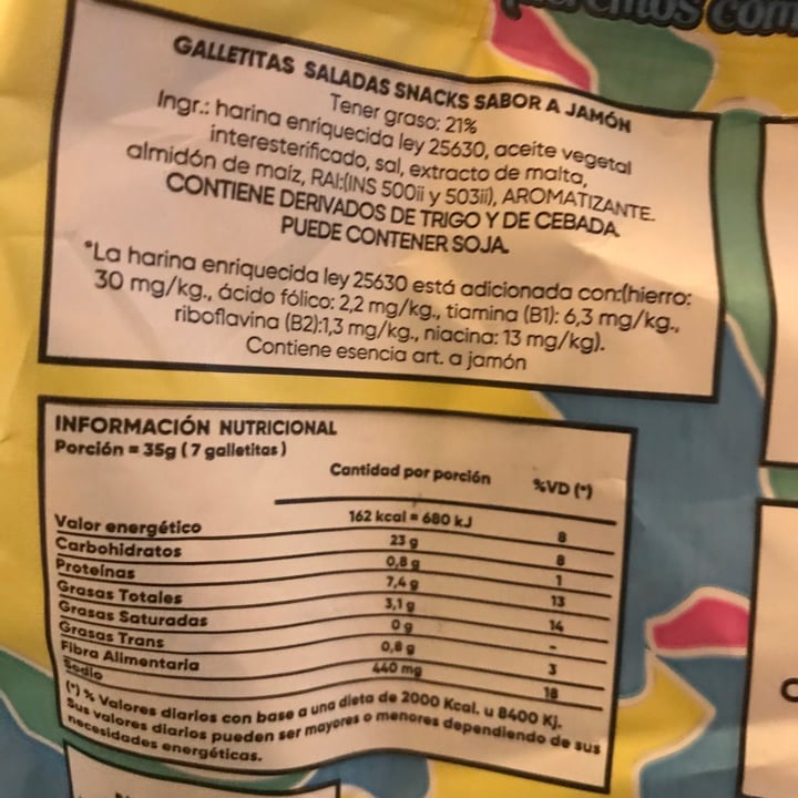 photo of Un Rincón Vegano Vegsnacks Galletas Saladas sabor Jamon shared by @noemariel on  21 Oct 2020 - review