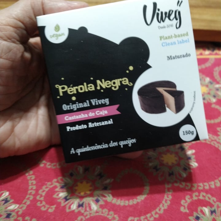 photo of Viveg queijaria vegana Queijo Pérola Negra shared by @mariosergio on  11 May 2022 - review