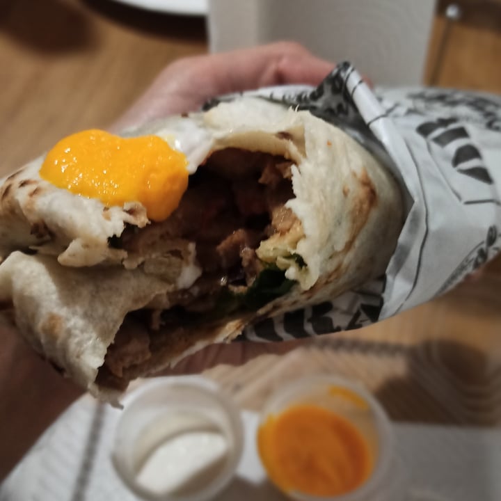 photo of Orange Natural GREEN Shawarma de seitán shared by @batimaez on  11 Sep 2020 - review