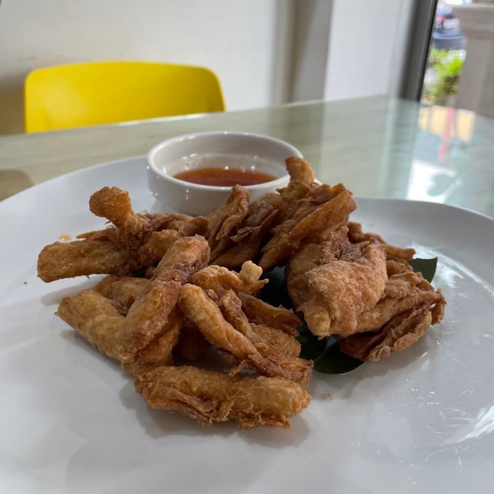 photo of Loving Hut Crispy Chickin shared by @paloma on  17 Sep 2021 - review