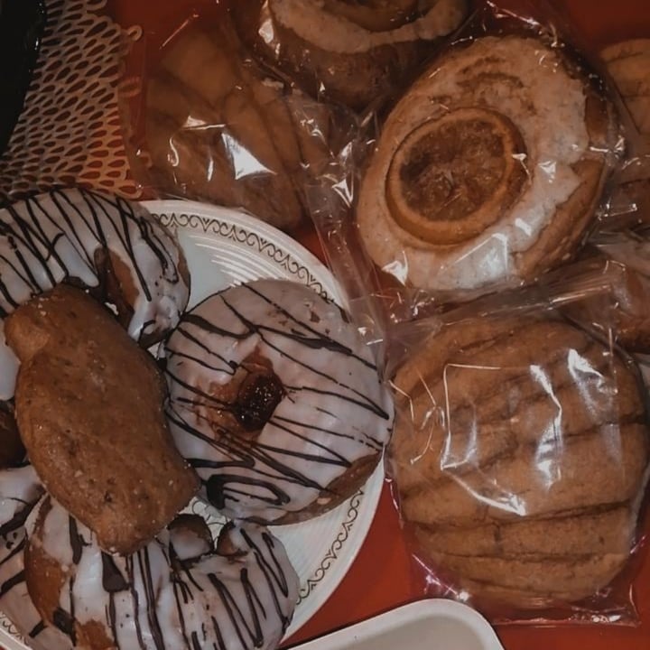 review photo of Les Pompe Cuernito glaseado shared by @paolatrevino on 01 Oct 2021 - review