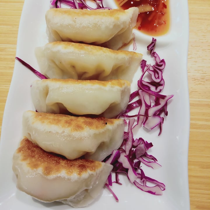 photo of Sove Gyoza shared by @veganspicegirl on  16 Apr 2022 - review