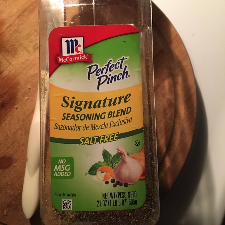 photo of McCormick Signature seasoning blend shared by @purplecrystal55 on  29 Dec 2019 - review