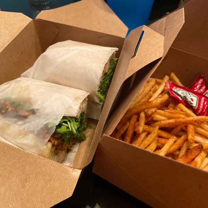 review photo of Zenwich Veggie Tempura Teriyaki shared by @mackenziesp on 15 Jul 2020 - review