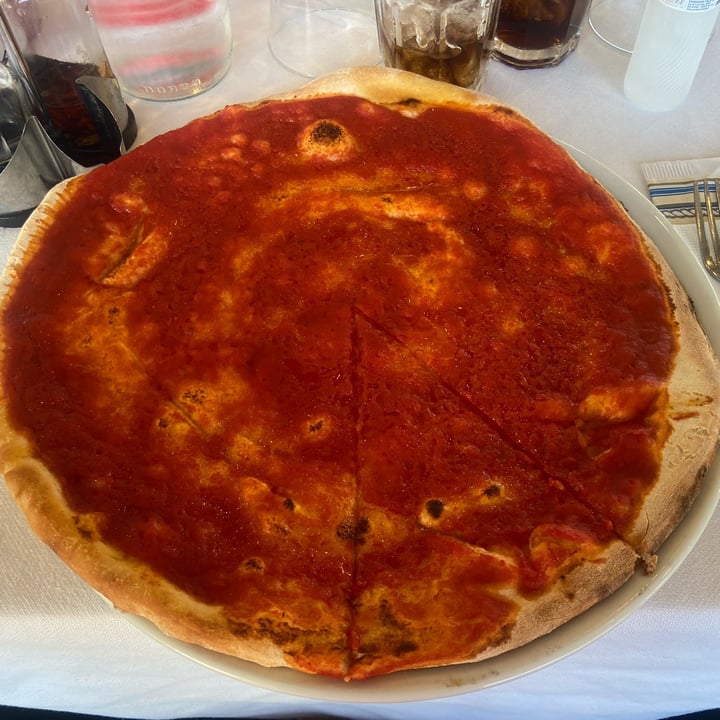 photo of Piscina Hakuna Matata Pizza marinara shared by @-fre- on  07 Jul 2022 - review