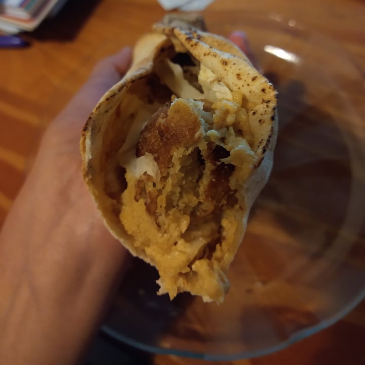 review photo of Chirimoya Falafel en pan de pita shared by @ariantimo on 30 Apr 2021 - review