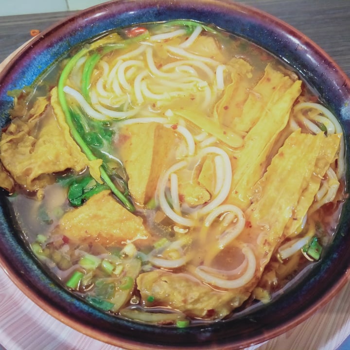 photo of The Kind Bowl Royal Spicy shared by @veganspicegirl on  01 May 2022 - review