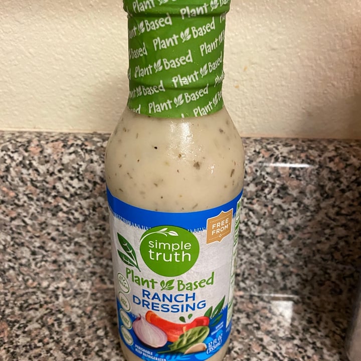 photo of Simple Truth Plant-Based Ranch Dressing shared by @baby-vegan on  11 Nov 2020 - review
