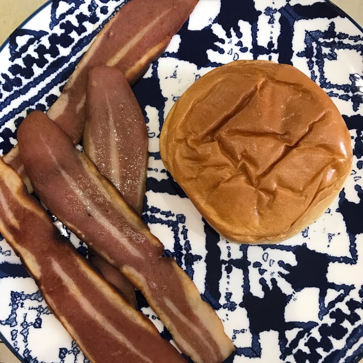 photo of Richmond Richmond Meat Free Smoked Bacon Rashers shared by @naturegirl0210 on  29 Oct 2021 - review