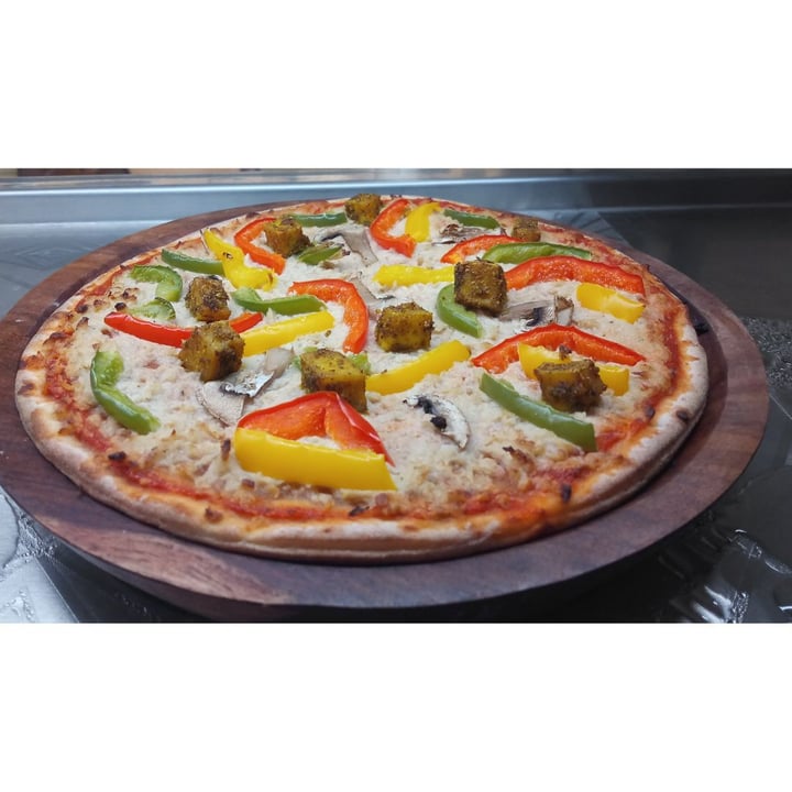 photo of Elysian Delights All veggies pizza shared by @kanakshriyahsi on  18 Feb 2020 - review