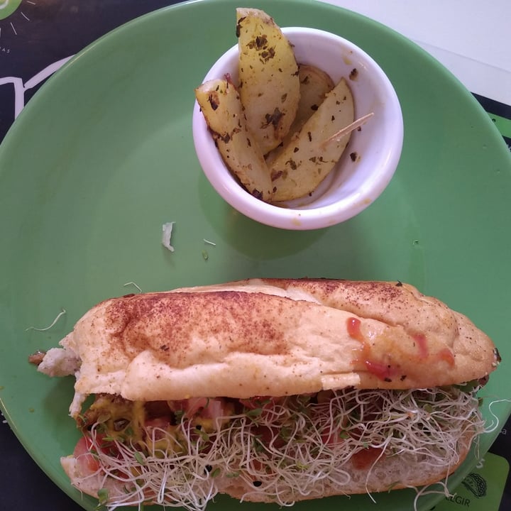 photo of Poderosa Restaurante Vegano Hot Dog shared by @adylobe on  08 Jul 2021 - review