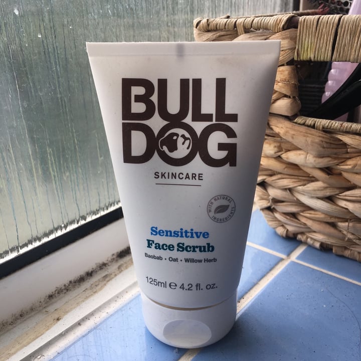 photo of Bulldog Sensitive Face Scrub shared by @billyalmatteini on  25 Jul 2021 - review