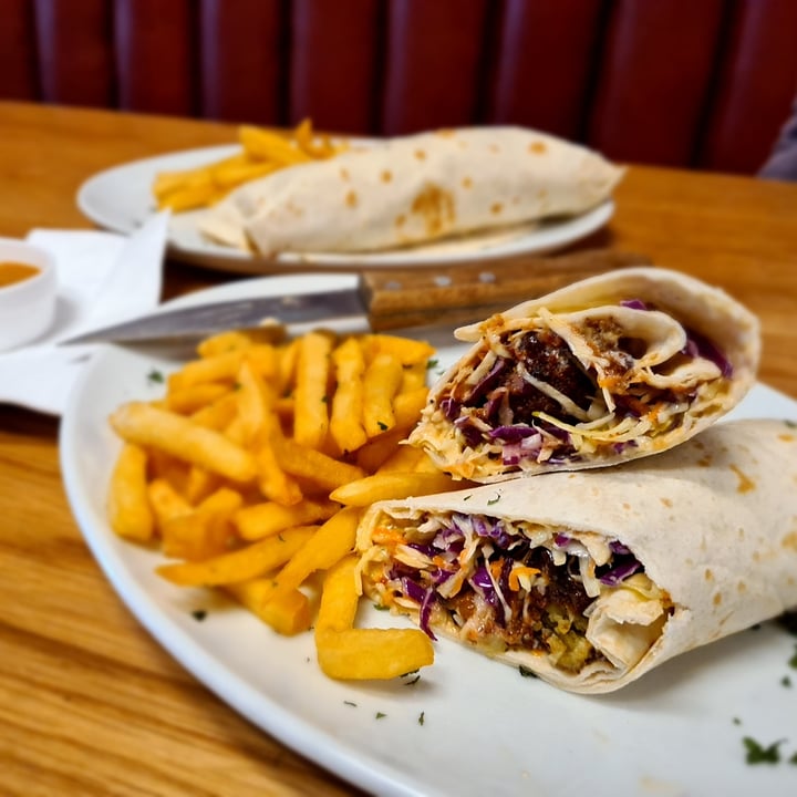 photo of The Press Bar & Grill Falafel Wrap And Chips shared by @kaylivee on  20 Oct 2020 - review