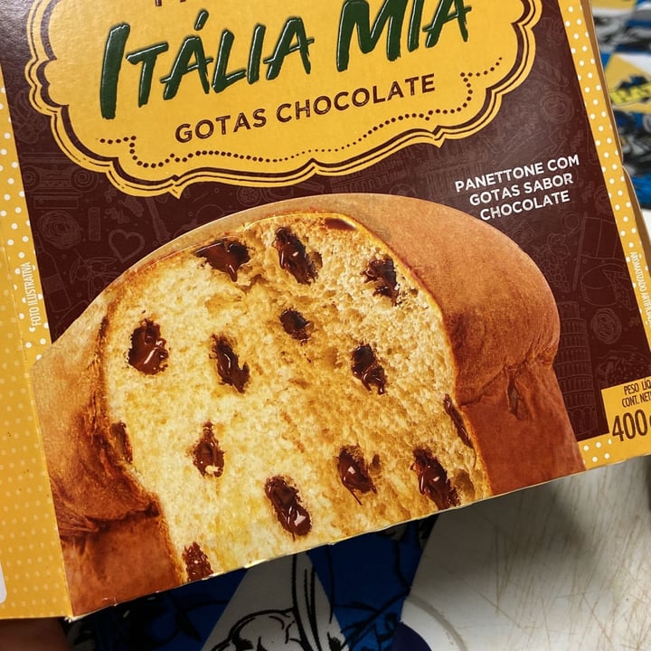 review photo of Italia mia Panettone com gotas sabor chocolate shared by @ferrovillas on 03 Feb 2022 - review