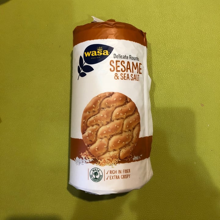 photo of Wasa Delicate rounds sesame e sea salt shared by @fediliberti on  21 Jun 2022 - review