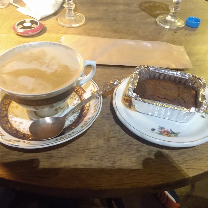 review photo of Agridoce Café Capuccino Com Leite De Coco E Brownie Vegano shared by @angelavegana on 13 Oct 2021 - review