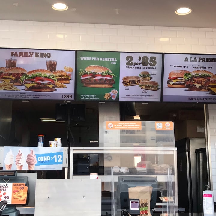 review photo of Burger King Whopper vegetal -sin mayonesa shared by @crostina on 07 Aug 2021 - review