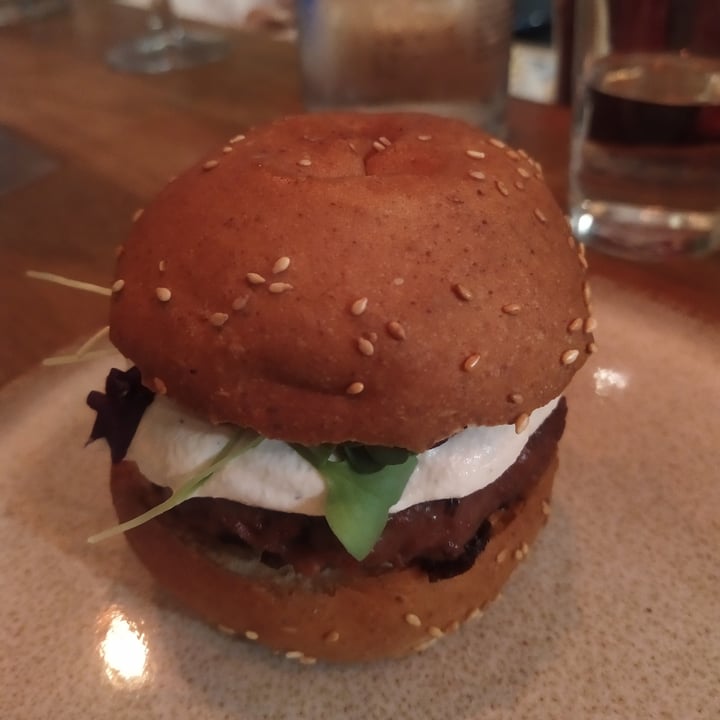 photo of Le Potager de Charlotte burger creamy shared by @ellenc on  06 Jun 2022 - review