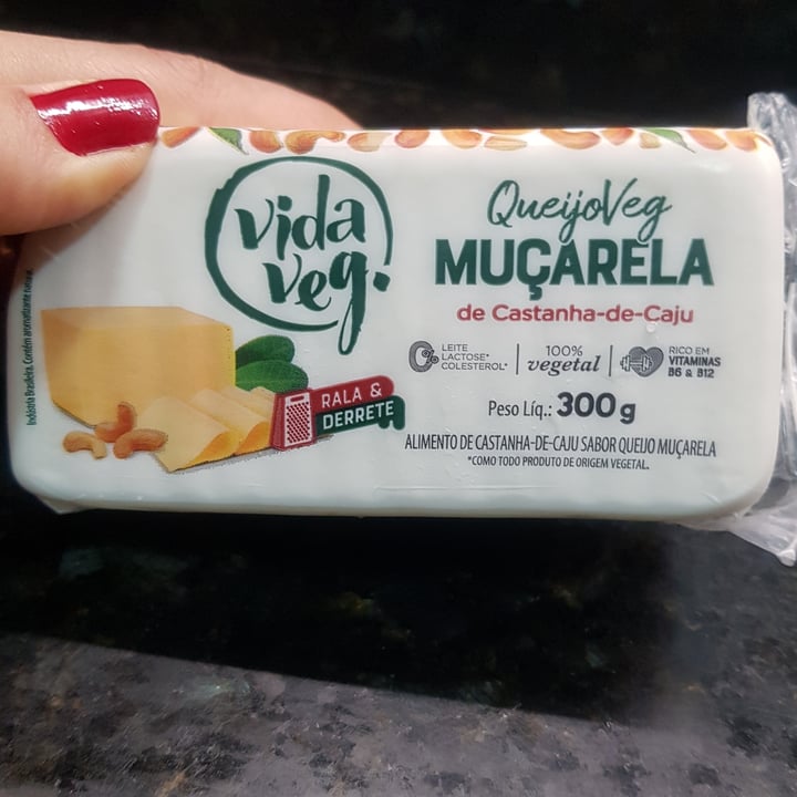 review photo of Vida Veg Queijo de Castanha de Caju tipo Muçarela shared by @luciellen on 09 May 2022 - review