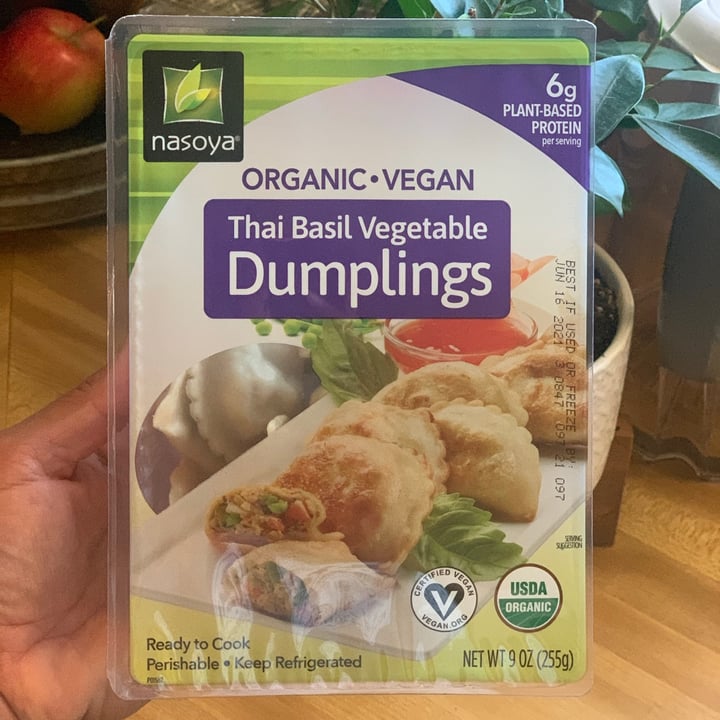 review photo of Nasoya Thai Basil Vegetable Dumplings shared by @eaturgreens on 30 Jun 2021 - review