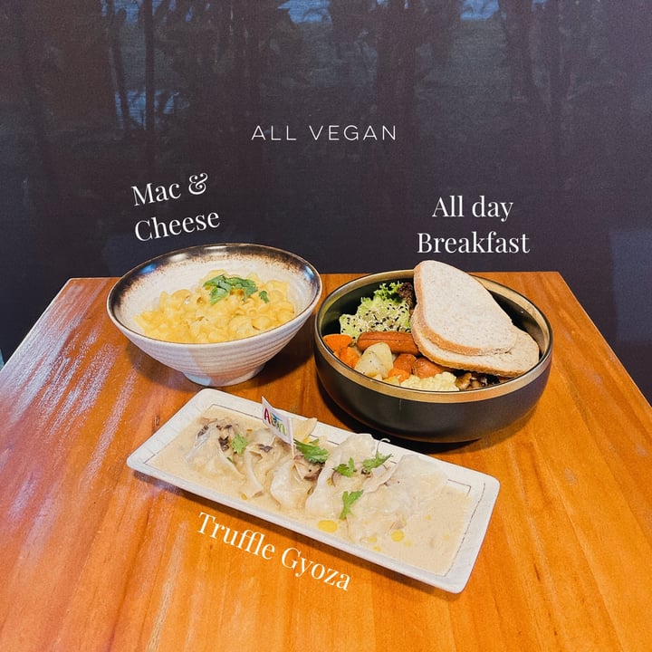 photo of The Plant Food “All Day Breakfast”, “Mac & Cheese”, “Truffle Gyoza” shared by @jevonn on  30 Sep 2021 - review