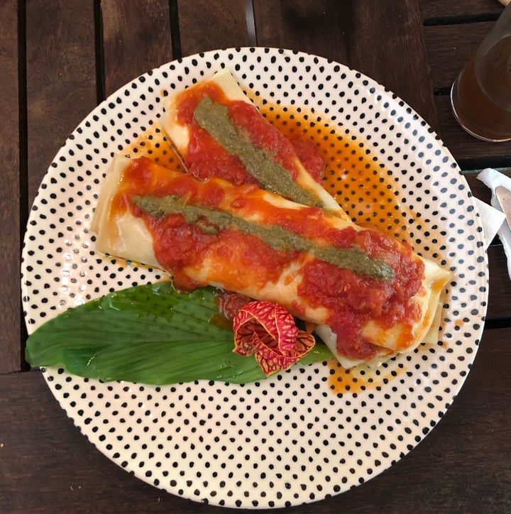 review photo of Restaurante Nacasadela Canelone De Cogumelos Com Queijo De Castanhas shared by @larissaamalouise on 03 May 2022 - review