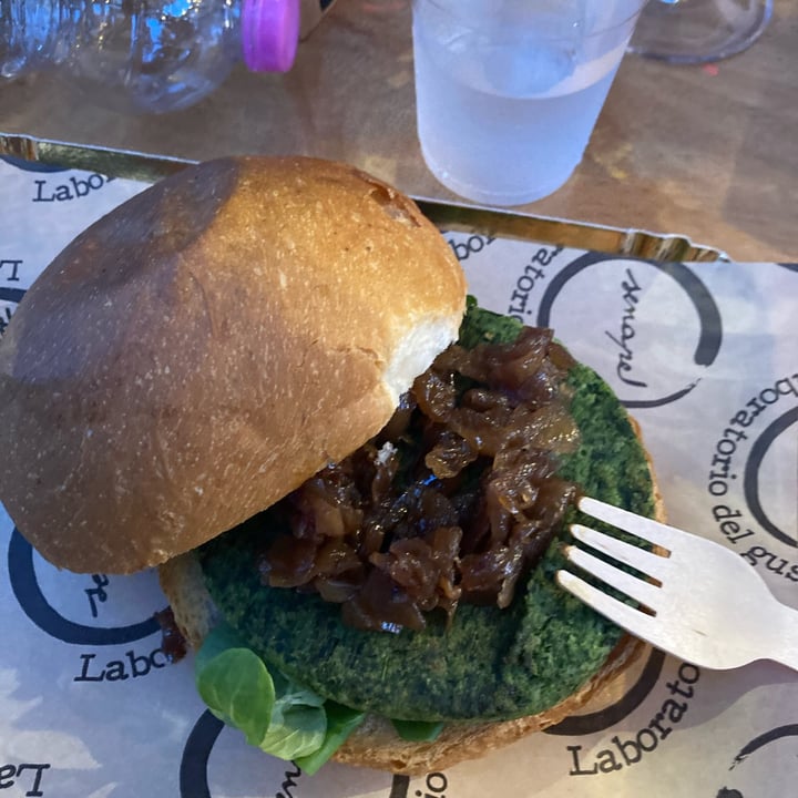 photo of Senape • Laboratorio del Gusto Burger Garibaldi con burger di spinaci shared by @violainz on  16 Aug 2022 - review
