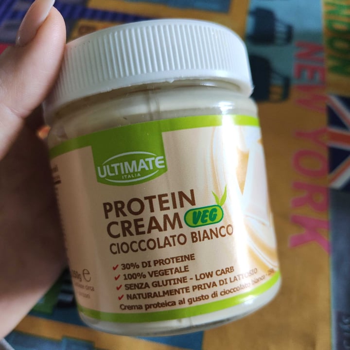 review photo of Ultimate Italia Crema spalmabile proteica al cioccolato bianco shared by @framononoke on 23 Oct 2022 - review