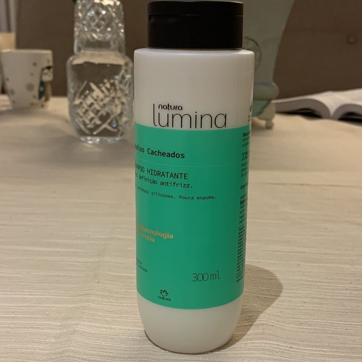 photo of Natura Lumina Shampoo Hidratante Shampoo Hidrante para cabelos cacheados shared by @liberdade on  09 May 2022 - review