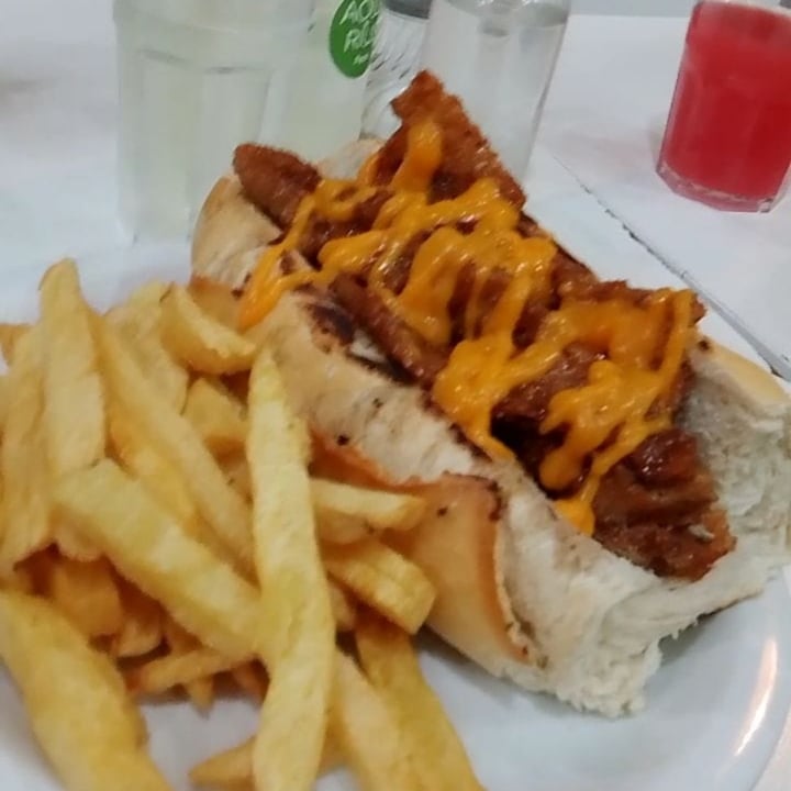 photo of Loving Hut Microcentro Cheese steak shared by @leonelvonk on  12 Jan 2022 - review