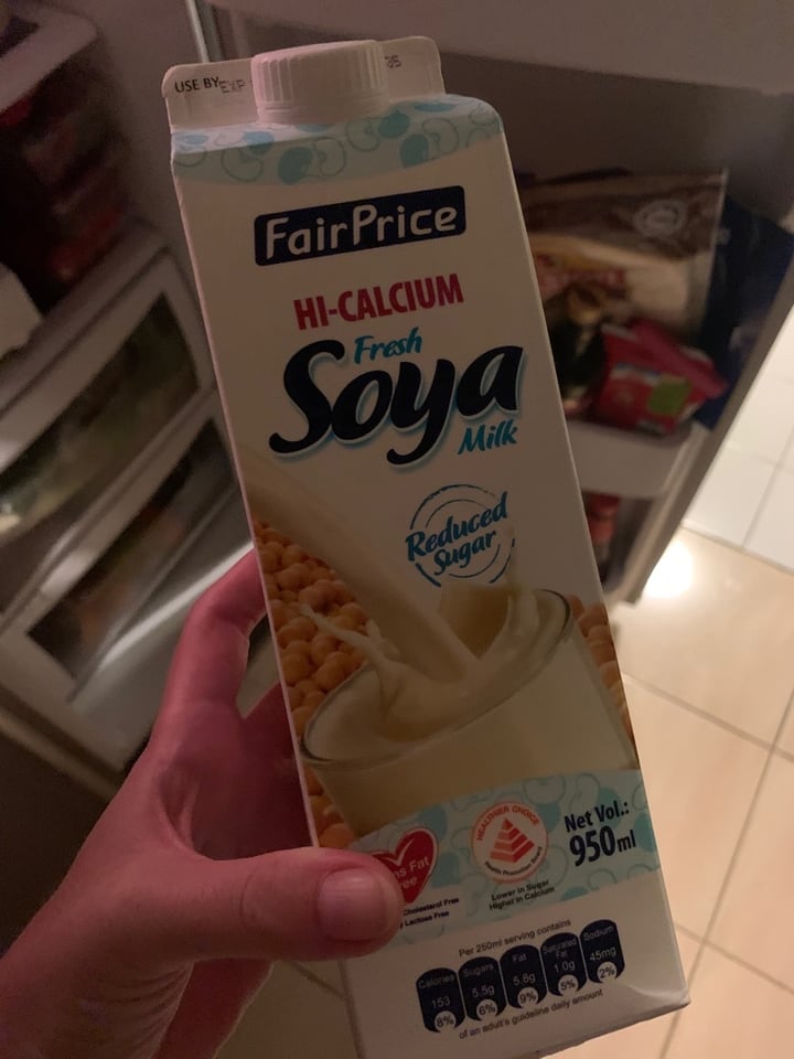 review photo of FairPrice Soya milk reduced sugar shared by @sachacarina on 18 Jun 2020 - review