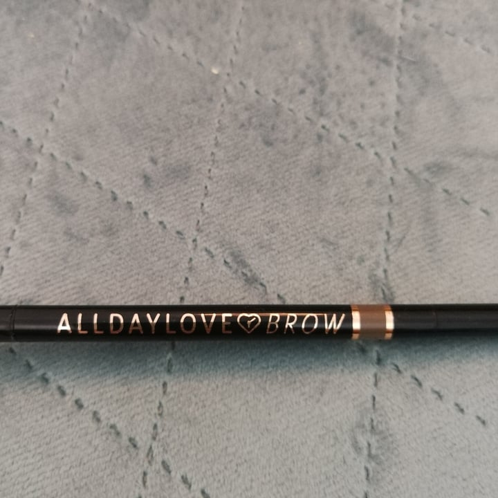 photo of Clio Makeup All Day Love Brow Blondie shared by @toffeeveg on  08 Dec 2022 - review