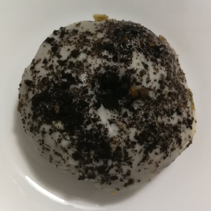 review photo of Cafe Leon Interior 6 Local 3 Paseo Del Faro Dona de oreo shared by @angelmt0927 on 05 Mar 2021 - review
