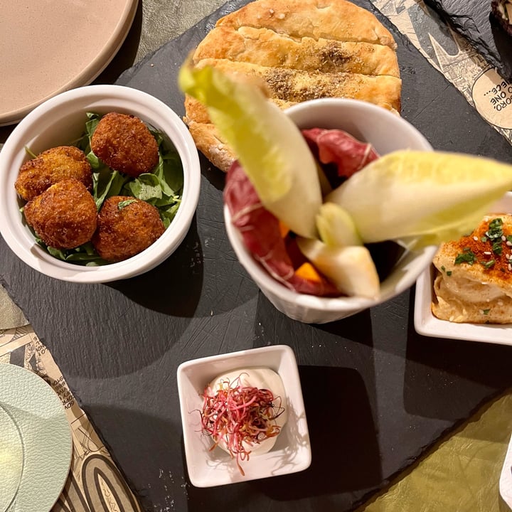 review photo of Origami Falafel di ceci e verdure. Spinacini. Salsa di yogurt alla menta. shared by @sarapellegrinelli98 on 29 Aug 2022 - review