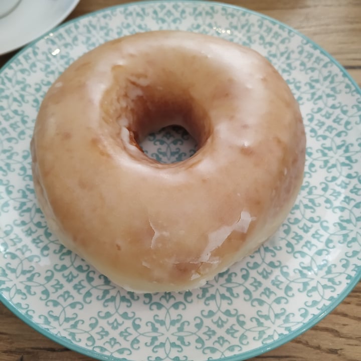 photo of VegAmazing Doughnuts Donut clásico shared by @runa on  26 Jun 2020 - review