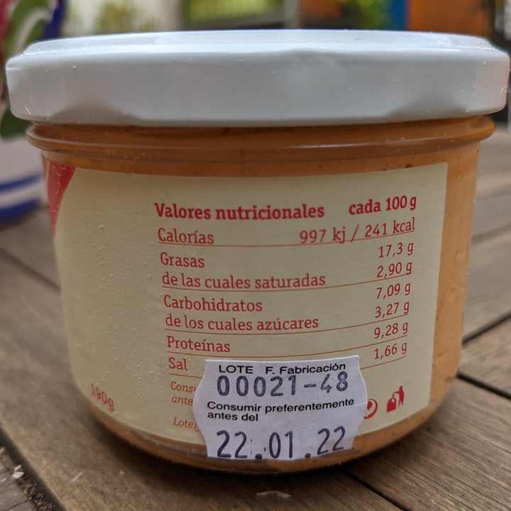 review photo of Mommus Foods Formatge cremós tomàquet sec i all shared by @fperezgamonal on 10 Dec 2021 - review