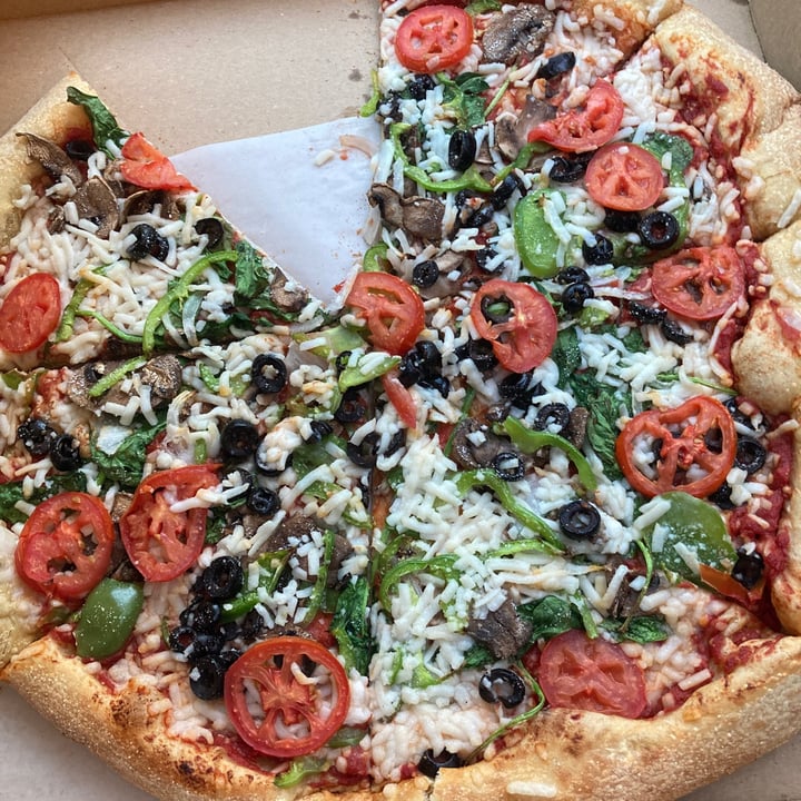 photo of Mellow Mushroom Veg-Out shared by @aprilb08 on  22 Aug 2020 - review