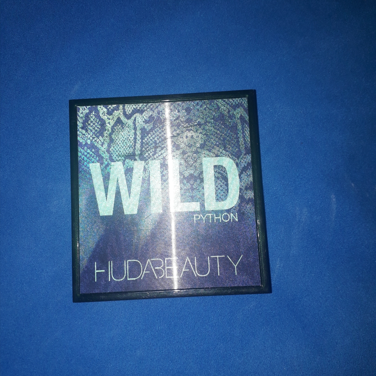 Huda Beauty palette wild python 评价 | abillion