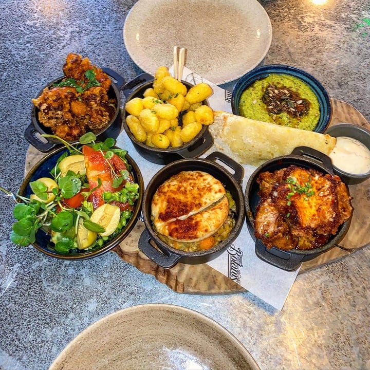photo of The Botanist Chester burger and vegan board shared by @ethicalems on  21 May 2022 - review