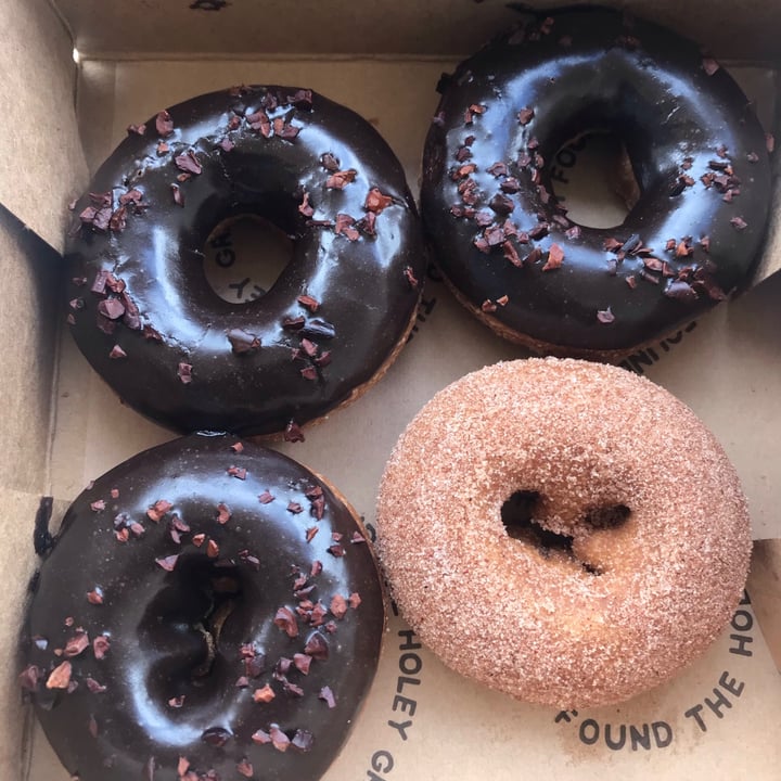 photo of Holey Grail Donuts Saffron Snickerdoodle Donut shared by @agargmd on  03 Jul 2021 - review