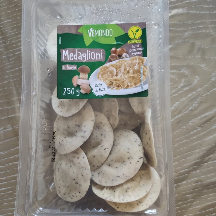 review photo of Vemondo Medaglioni ai Funghi shared by @gandalfra on 20 Aug 2022 - review