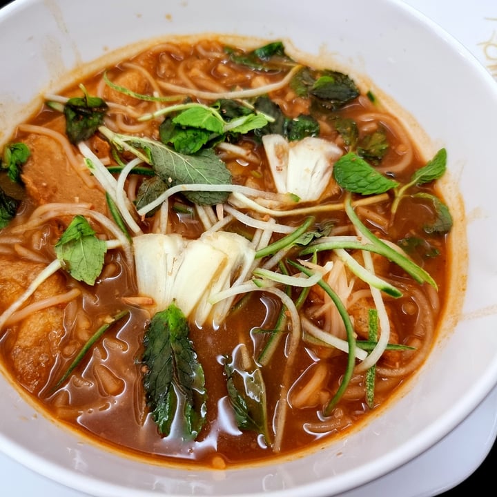 photo of Mother Earth Vegetarian Assam Laksa shared by @eatsimply02 on  26 Jul 2021 - review