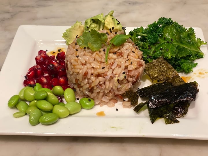 photo of The Living Cafe brown rice veggie bowl shared by @biapol on  18 Jan 2020 - review