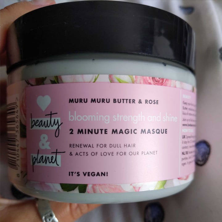 review photo of Love Beauty and Planet Murumuru Butter & Rose Sulfate 2 minute Magic Masque shared by @beccajanebaking on 24 May 2020 - review