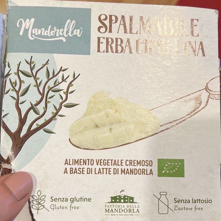 review photo of Mandorella Spalmabile Erba Cipollina shared by @monias on 14 Jun 2022 - review