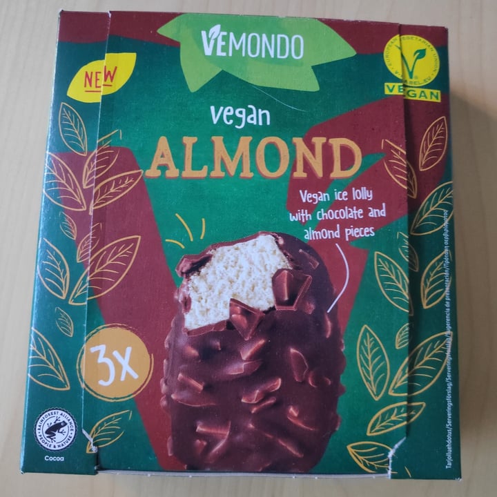 photo of Vemondo almond magnum shared by @felinavegana on  27 Jul 2021 - review