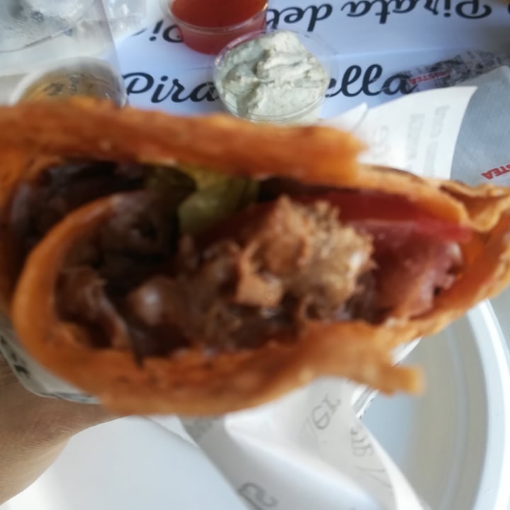 photo of Il Pirata della Piada di Raffaele Catalano piadina kebab shared by @laetitia16 on  12 Jun 2022 - review