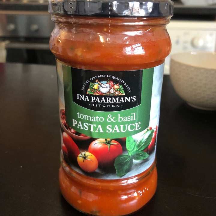 Ina Paarman’s Kitchen Tomato & Basil Pasta Sauce Review abillion